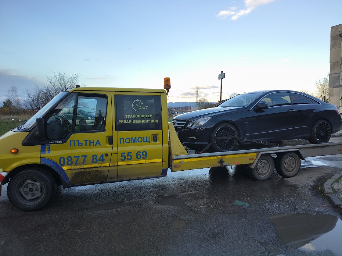 Извличане на заседнал автомобил в района на Гинци
